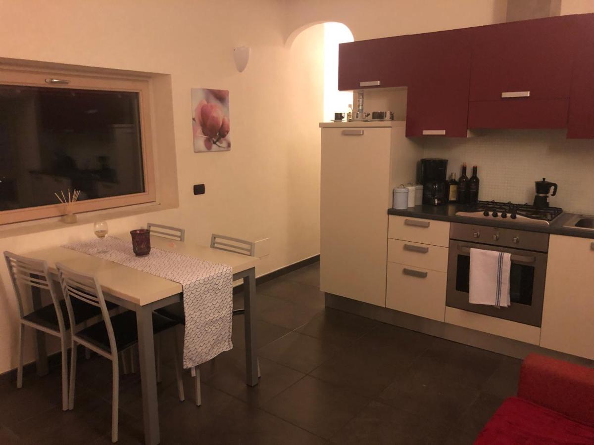 Ficarra Apartments Mezzegra Kültér fotó