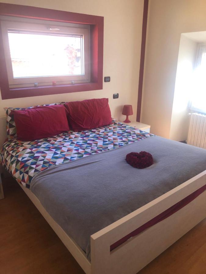 Ficarra Apartments Mezzegra Kültér fotó